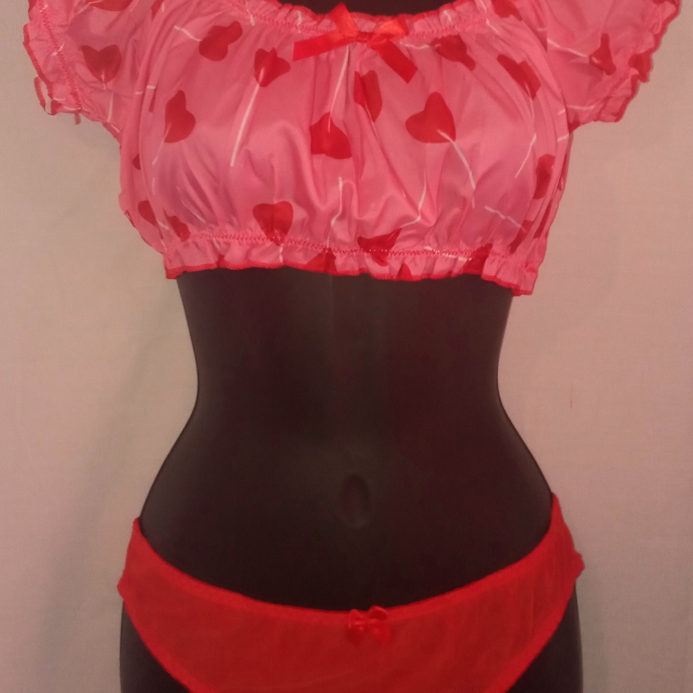 New lingerie Valentine set size large